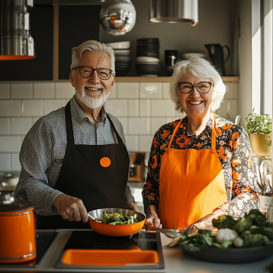 Щасливі пенсіонери насолоджуються здоровою їжею